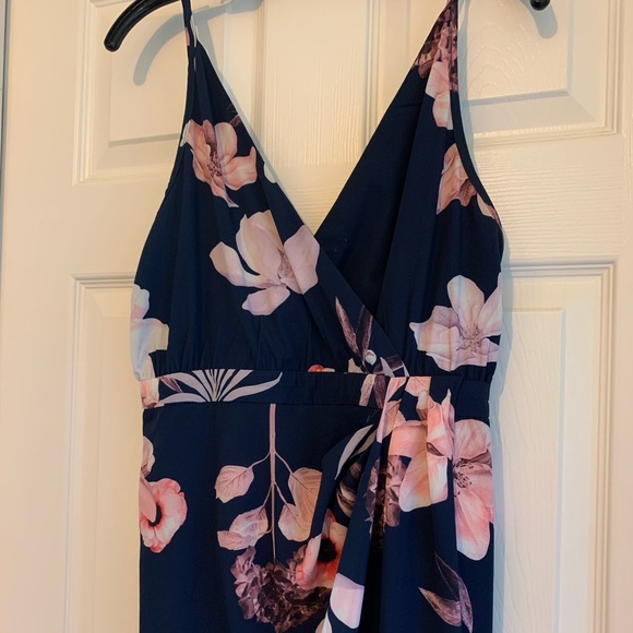 Hello Molly Floral Dress - Picture 9 of 13